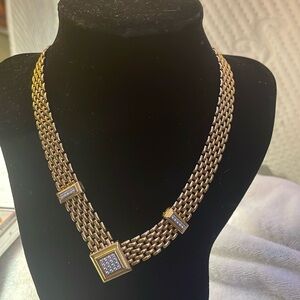 Vintage gold tone Avon necklace